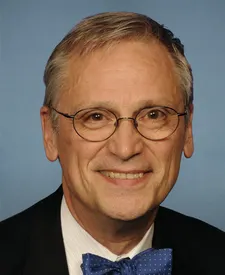 Portrait of Earl Blumenauer