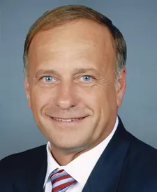 Portrait of Steve King